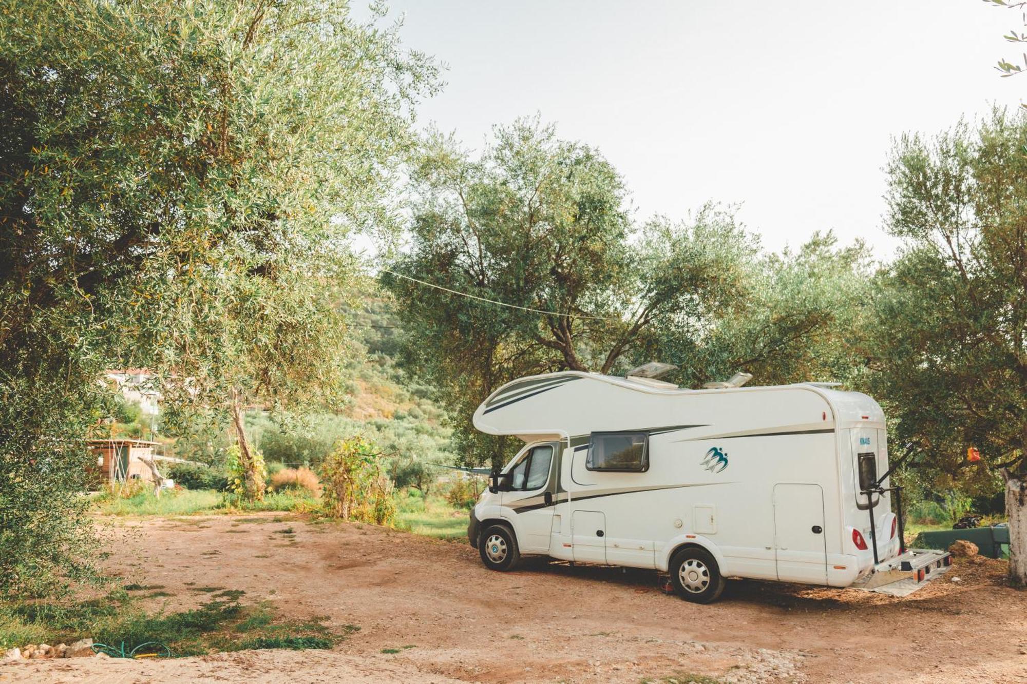 Olive Camping Himare Esterno foto