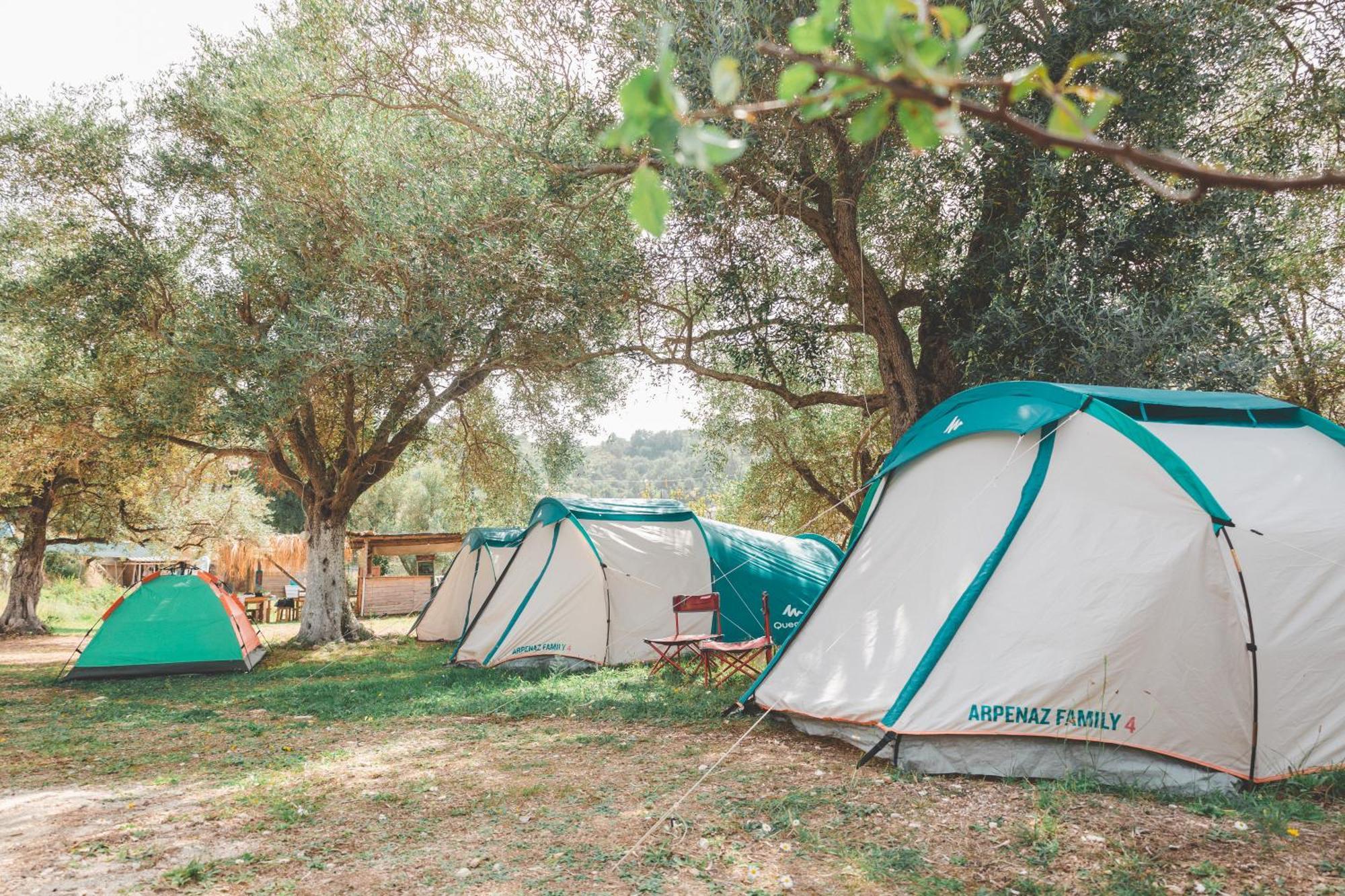 Olive Camping Himare Esterno foto